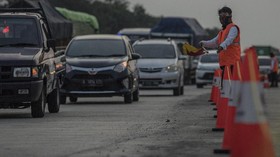 Hari Kedua Lebaran, One Way di Tol Cikampek Hingga Palimanan