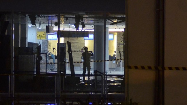 Atap salah satu bangunan di Bandara India ambruk, satu orang meninggal dunia pada Jumat (28/6).