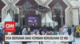 VIDEO: Emak-Emak Gelar Doa Bersama di Masjid At-Tin