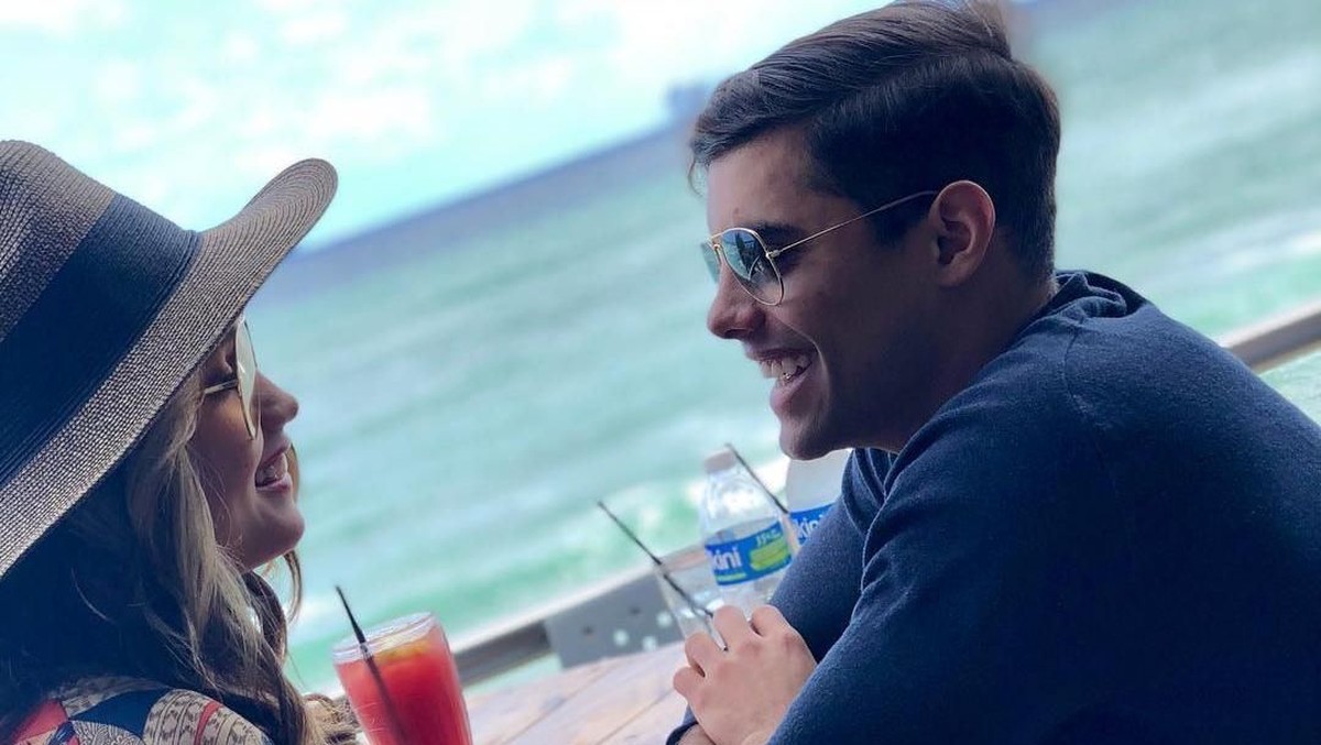 Potret kebersamaan antara Cinta Laura dan sang mantan kekasih&comma; Frank Gracia