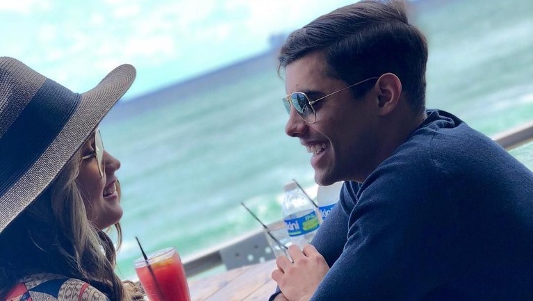 Lihat Lagi Foto Mesra Cinta Laura dan Mantan Kekasih Potret kebersamaan antara Cinta Laura dan sang mantan kekasih, Frank Gracia