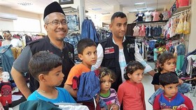 ACT Tebar Bingkisan untuk Keluarga Palestina dan Suriah