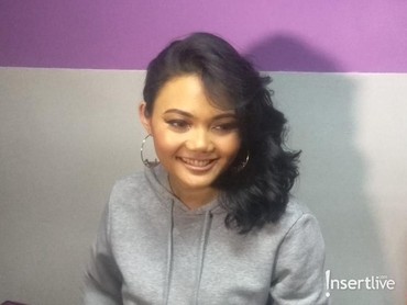 Tidak Mudik Saat Lebaran, Rina Nose Pilih Jalan-jalan sama Pacar