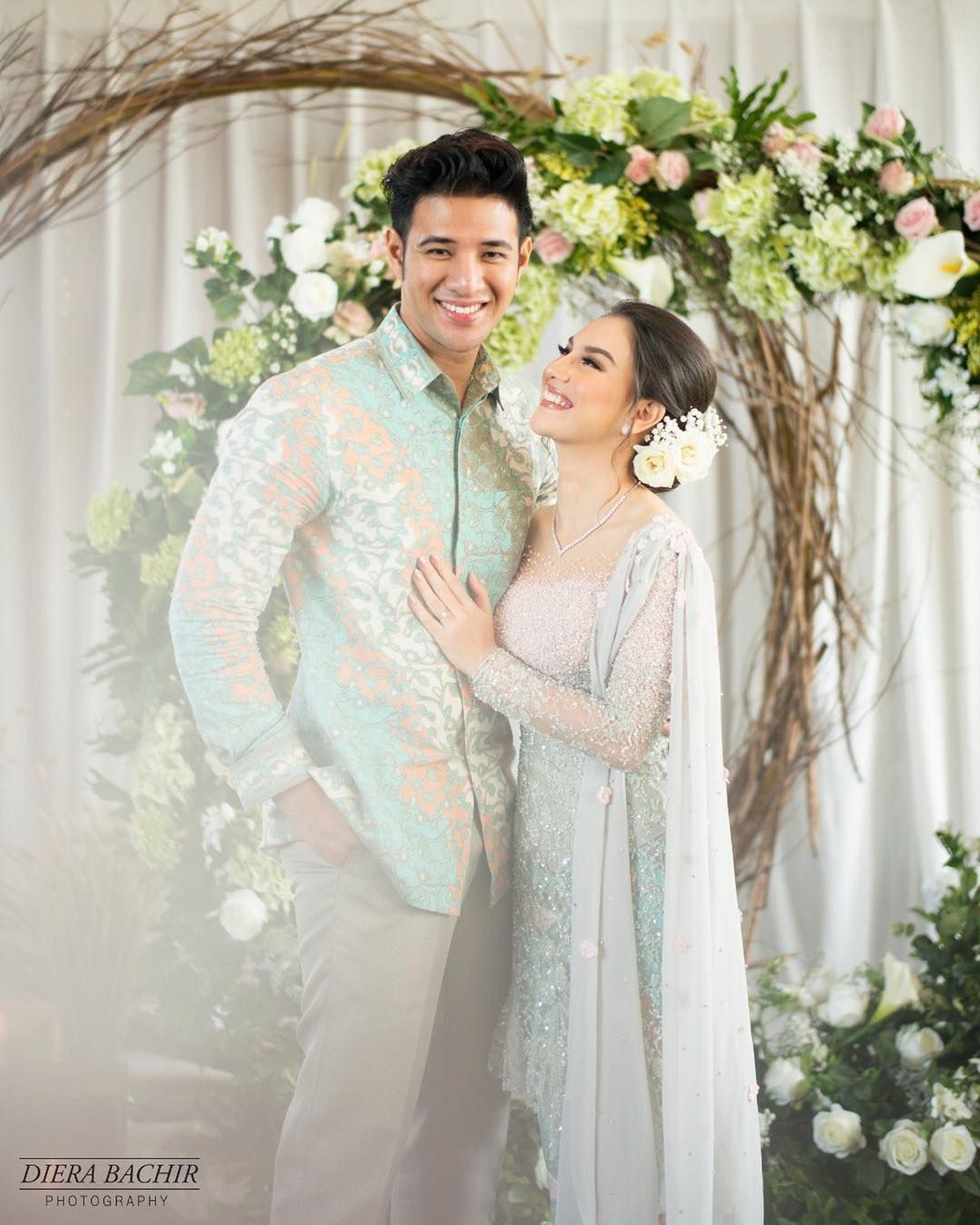 Kisah perjalanan rumah tangga Irish Bella dan Ammar Zoni&period; Pasangan ini juga harus menghadapi kenyataan pahit&comma; kehilangan anak kembar mereka&period;