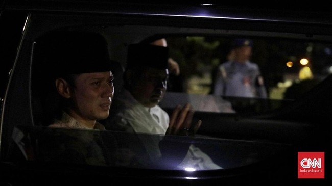 Partai Demokrat kubu Kongres Luar Biasa (KLB) Sumatra Utara menilai SBY dan AHY sedang memainkan peran sebagai korban terkait kisruh partai.