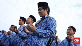 KASN Minta Jokowi Adil soal Ide Potong THR dan Gaji ke-13 PNS