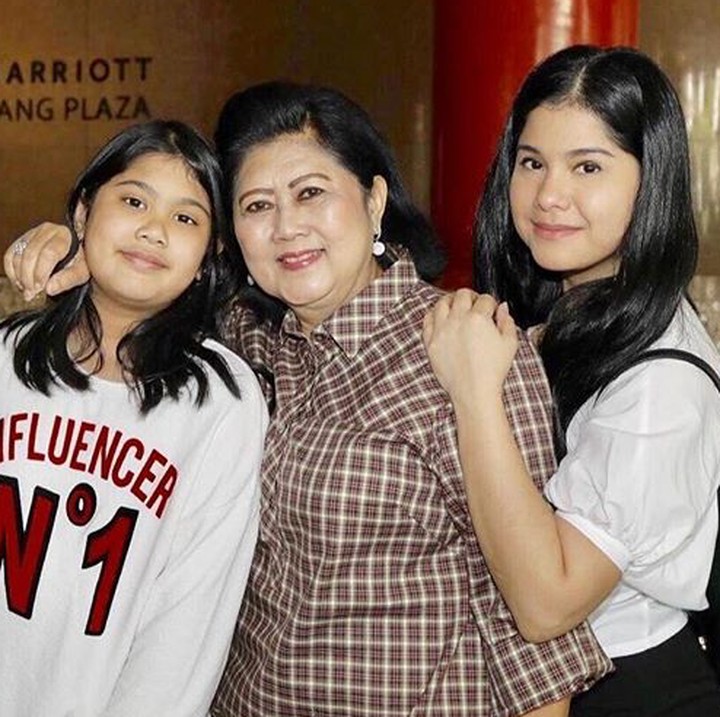 <p>Kompaknya Memo, Mamam, dan Aira. (Foto: Instagram/ @aniyudhoyono)  </p>