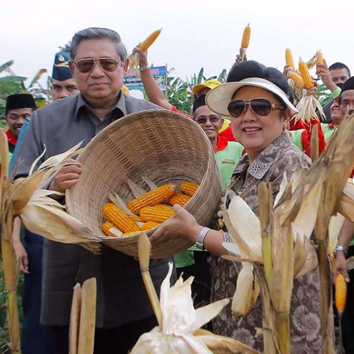 <div>Bersama merayakan Hari Tani Nasional yang jatuh tiap tanggal 24 September. (Foto: Instagram/ @aniyudhoyono)</div><div> </div>