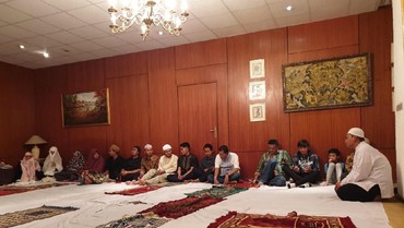 img-title Ani Yudhoyono Wafat, Masyarakat Indonesia di Ethiopia Gelar Salat Gaib