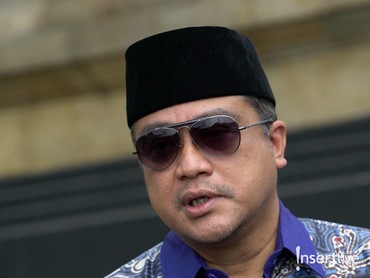 img-title Dede Yusuf Kecewa Film 'Catatan Si Boy', Dibayar Cuma Rp400 Ribu