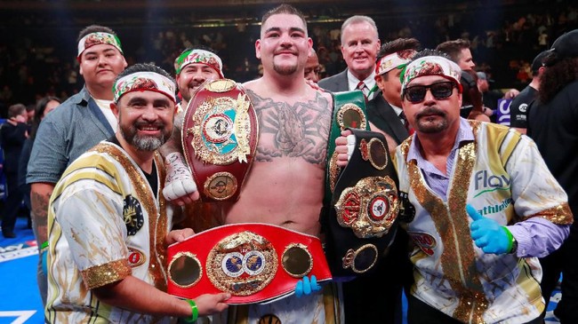 FOTO: Kejutan Andy Ruiz Menang TKO Atas Anthony Joshua