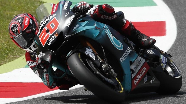 Sensasi MotoGP 2019 Bernama Quartararo Fabio Quartararo jadi sensasi di paruh musim MotoGP 2019 karena performa impresif di sembilan seri awal musim ini.