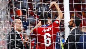 Lovren 'Curi' Jaring Gawang Stadion Final Liga Champions