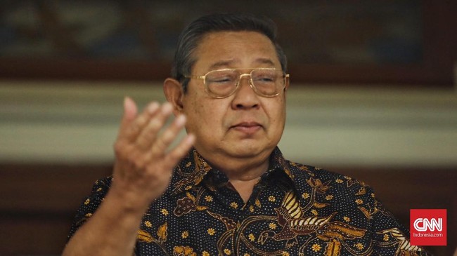 Susilo Bambang Yudhoyono (SBY) telah melakukan tes virus corona usai kongres partai yang sempat dihadiri Bupati Karawang. Hasilnya SBY negatif corona.