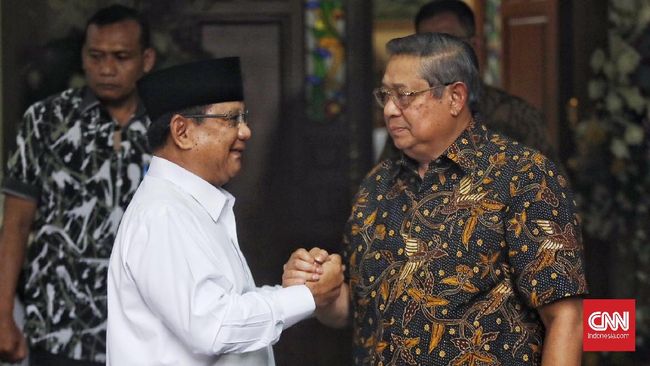 Prabowo dan SBY hadir bersama di pemberian gelar profesor Eks Menkes Terawan di Unhan.