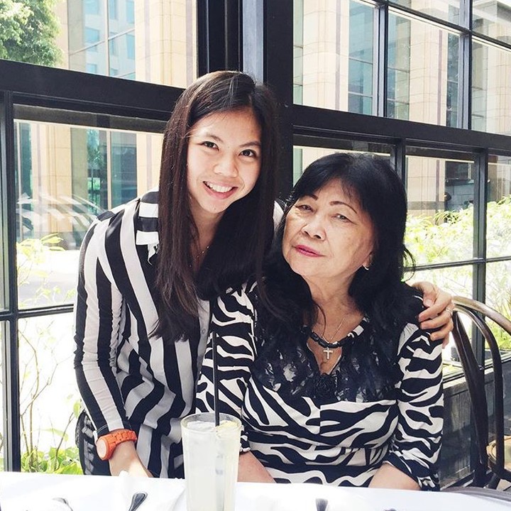 <p>Bisa makan siang bareng bunda jadi kebahagiaan tersendiri untuk Greysia. (Foto: Instagram/ @greyspolii)</p>