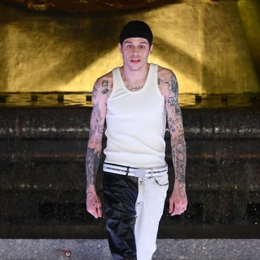 Pete Davidson & Michelle Yeoh Jadi Pengisi Suara di 'Transformers 7'