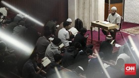 Shift, Gerbang Masuk Anak Muda Bandung Menuju Hijrah