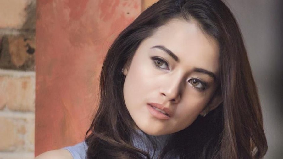 Siapakah Citra Monica, Wanita yang Digerebek Bareng Ifan Seventeen? Profil singkat Citra Monica, wanita yang digerebek bareng Ifan Seventeen di sebuah apartemen.