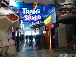 Rayakan Tahun Baru di Trans Studio Cibubur, Ada Promo Menarik!