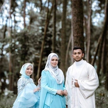 Lirik Lagu Ikhlas - Siti Nurhaliza, Nissa Sabyan dan Taufik Batisah