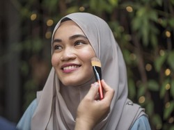 6 Tips Makeup Lebaran untuk Silaturahmi Virtual
