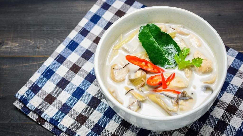 Apa yang Terjadi Jika Memanaskan Santan Terlalu Lama? Ini Bahayanya