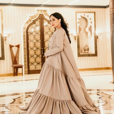 Nagita Nyanyikan Lagu Yuni Shara, Raffi Ahmad Salah Tingkah