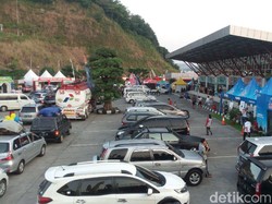 Rest Area KM 50 Tol Cikampek Ditutup, KM 57 Situasional