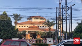 Dua Putra SBY Salat Idul Fitri di Cikeas