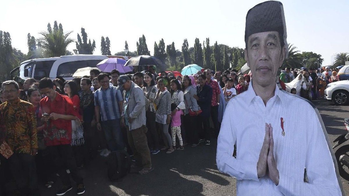 FOTO : Berharap Bertemu Jokowi di Idul Fitri