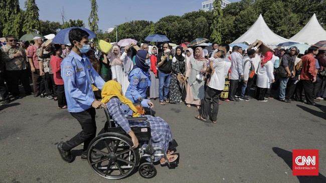 FOTO : Berharap Bertemu Jokowi di Idul Fitri