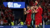FOTO: Ronaldo Menggila, Cetak Tiga Gol Indah Kapten timnas Portugal Cristiano Ronaldo tampil menggila di semifinal UEFA Nations League 2019 dengan menciptakan hattrick saat melawan timnas Swiss.
