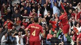 FOTO: Ronaldo Menggila, Cetak Tiga Gol Indah Kapten timnas Portugal Cristiano Ronaldo tampil menggila di semifinal UEFA Nations League 2019 dengan menciptakan hattrick saat melawan timnas Swiss.