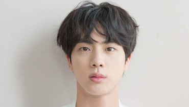img-title Jin BTS Terpilih sebagai Partner Liburan Paling Didambakan