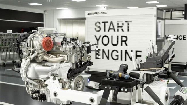 Mesin M 139 diklaim Mercedes-Benz sebagai unit 4-silinder turbocharged produksi massal yang paling bertenaga di seluruh dunia.