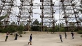 FOTO: Plesiran di Chernobyl Miniseri HBO tentang Cherynobyl sukses mengubah kota hantu ini menjadi objek wisata favorit.