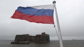 FOTO: Tren Piknik Ilegal di Benteng Alexander Benteng Alexander di Rusia memang nampak megah, namun tempat ini sebenarnya tertutup untuk untuk umum karena menyimpan kisah yang kurang menyenangkan.