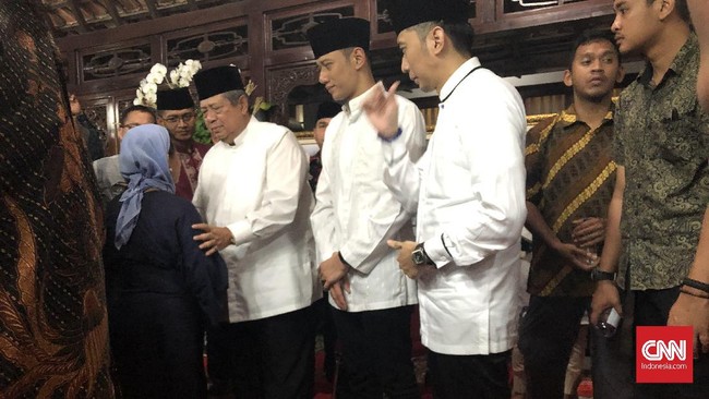 Presiden RI keenam SBY mengatakan hari-hari terakhir bersama almarhumah istrinya, Ani Yudhoyono, di RS Singapura merupakan kenangan terindah tak terlupakan.