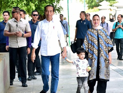 Cara Menarik Jokowi Mengenalkan Makna Kemerdekaan pada Jan Ethes