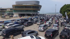 Macet Parah di Pelabuhan Bakauheni Diduga karena Sistem e-Tol