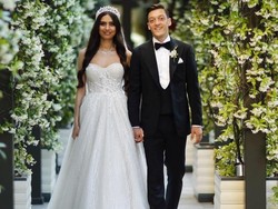 5 Pesona Miss Turki yang Taklukkan Hati Mesut Ozil