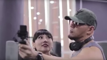 img-title Deddy Corbuzier Jadi Mualaf, Netizen Doakan Lucinta Luna Dapat Hidayah