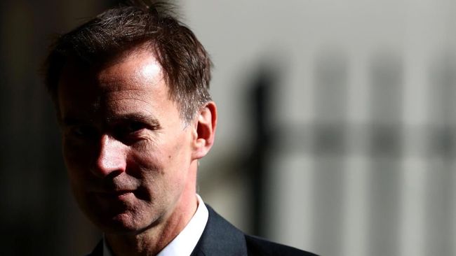 Inggris Sebut Uni Eropa Mau Renegosiasi Brexit dengan PM Baru Menlu Inggris, Jeremy Hunt, menyebut Uni Eropa bersedia menegosiasikan kembali proses negaranya keluar dari blok itu atau Brexit dengan perdana menteri baru.