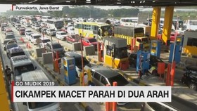 VIDEO: Cikampek Macet Parah di Dua Arah