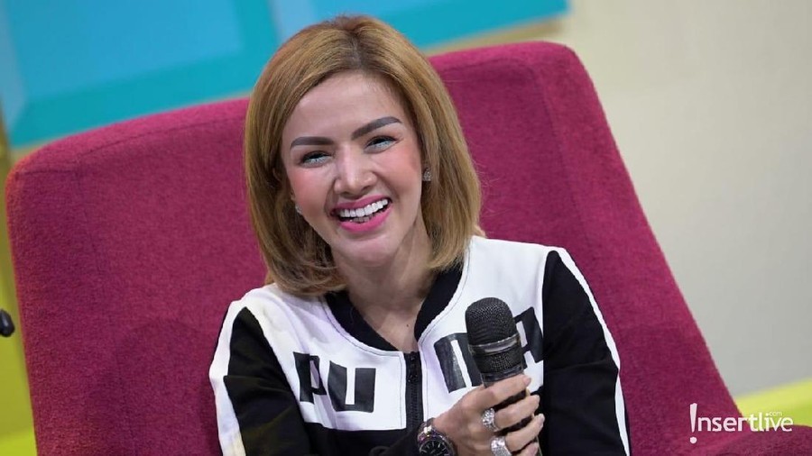 4 artis ini tak segan blak-blakan soal urusan ranjang bersama pasangan.