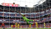 FOTO: Timnas Spanyol Hancurkan Swedia Timnas Spanyol menaklukkan Swedia dengan skor telak 3-0. Berikut foto-foto pilihan dari laga tersebut.
