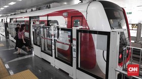 Listrik Padam, LRT Jakarta Hentikan Perjalanan