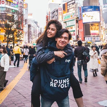 6 Foto Mesra Vanesha Prescilla-Adipati Dolken yang Tinggal Kenangan