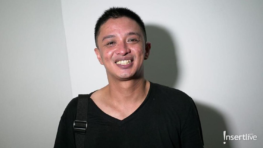 Eza Yayang mulai ajarkan agama kepada anak.